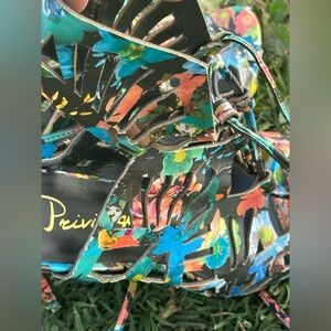 Colorful heels in vibrant colors. 8.5